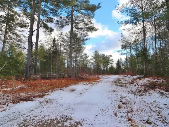 277 Walden Parke Way, Bangor, ME 04401