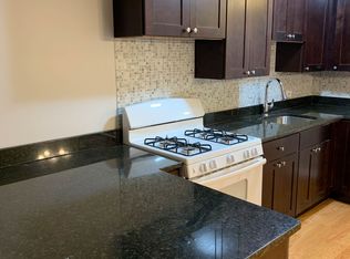 8504 Waukegan Rd APT 4, Morton Grove, IL 60053