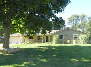 6373 Crestwood Ave, Kalamazoo, MI 49048