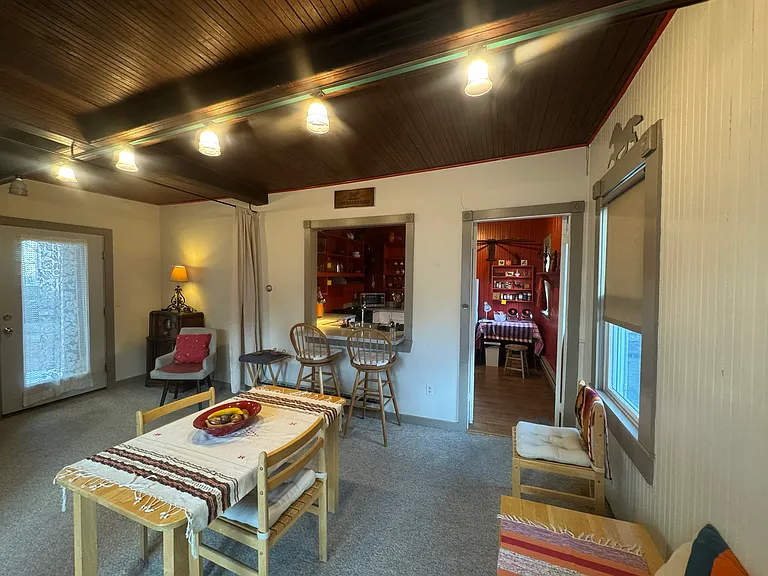 15 Kidder Ave — Photo 4