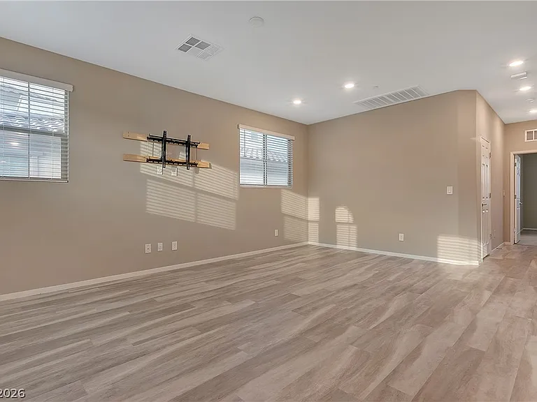 41 Lomita Heights Dr — Photo 22