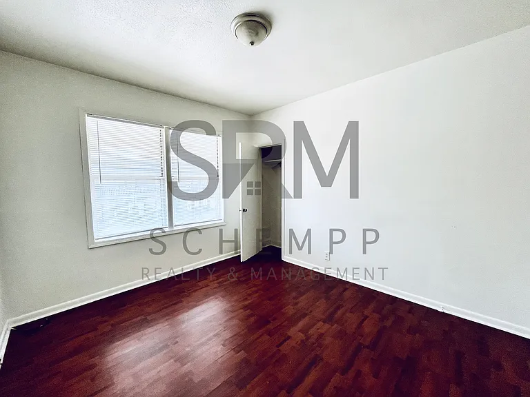 307 Woodbine St — Photo 6