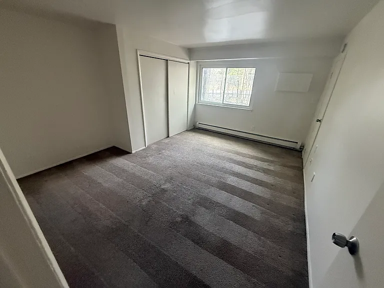 22 Carriage House Rd #21 — Photo 4