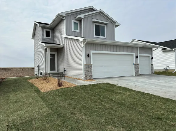 621 Fremont Ave, Ames, IA 50014