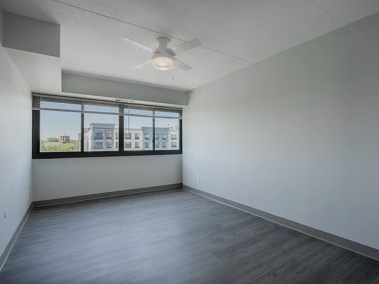 Rahway Plaza Apartments — Photo 11