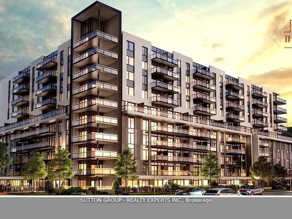 401 Shellard Ln #826, Brantford, ON N3T 5K8