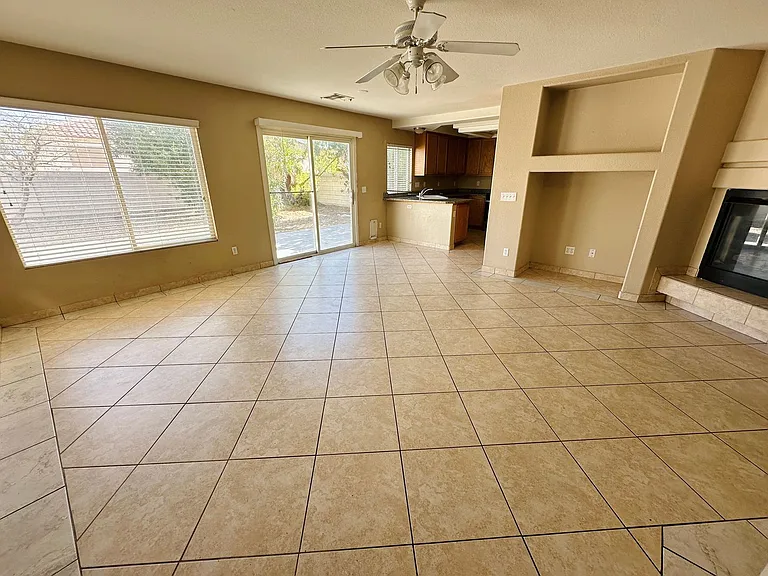 964 Plantain Lily Ave — Photo 5