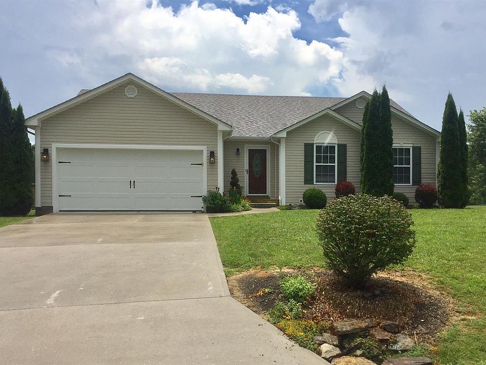 1st image of 216 Westwood Dr