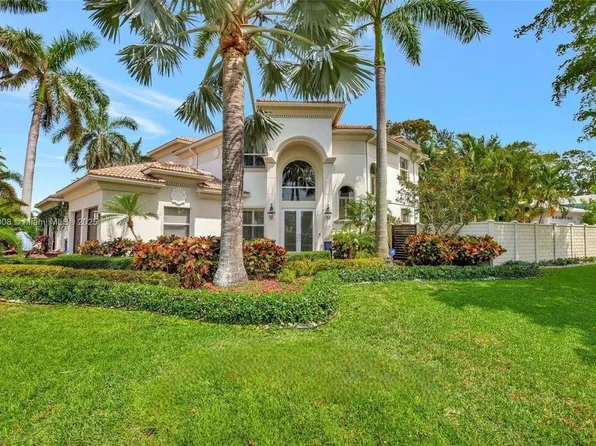 2844 NE 26th Avenue, Lighthouse Point, FL 33064