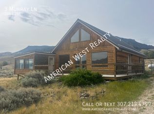 3 Murray Ln, Cody, WY 82414