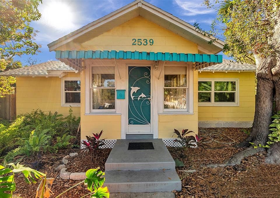 1st image of 2539 44TH STREET S