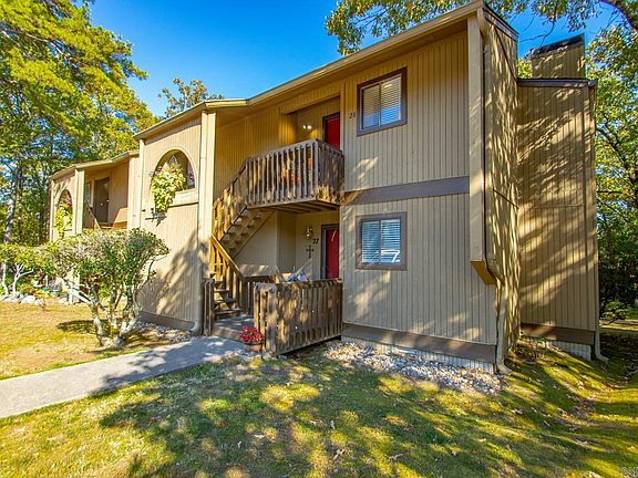 2nd image of 507 Green Mountain Cir APT 28