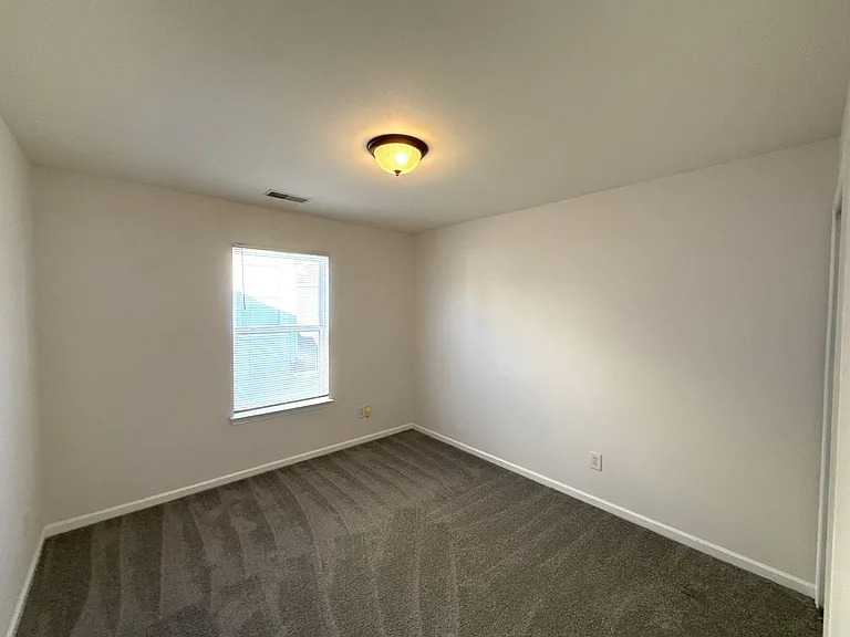 2807 Forest Grove Ct — Photo 12