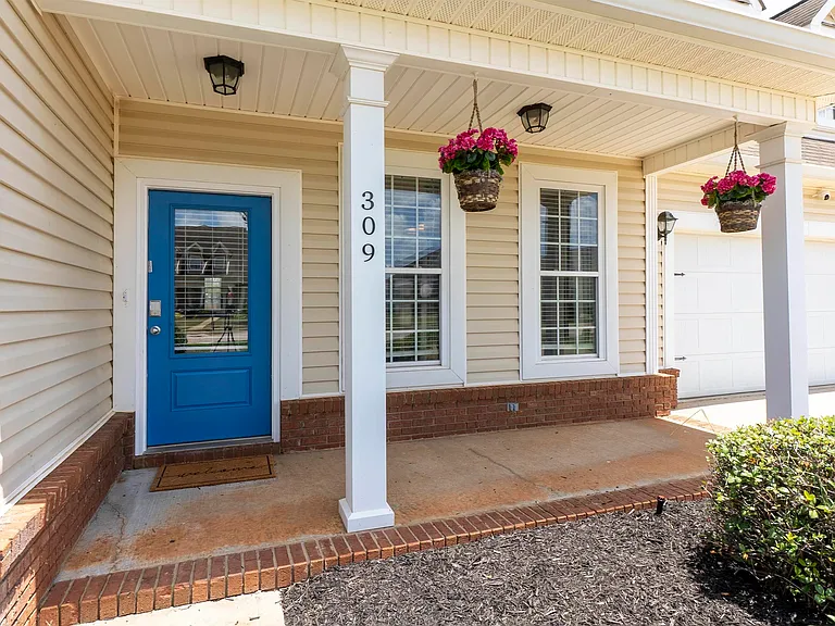 309 Raleigh Dr — Photo 7