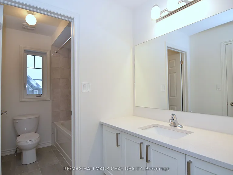 18 Hummingbird Grv — Photo 16