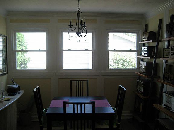5th image of 524 W Park Ave