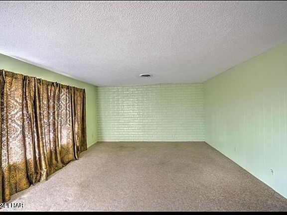 4th image of 1212 6th St