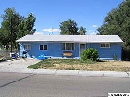 Home for Sale in Casper, Wyoming $135,000