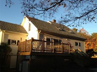 918 Chase Rd, Lunenburg, MA 01462