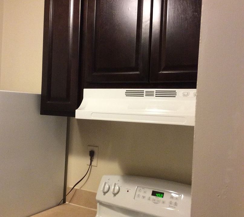 1st image of 711 E Leicester Ave APT C4