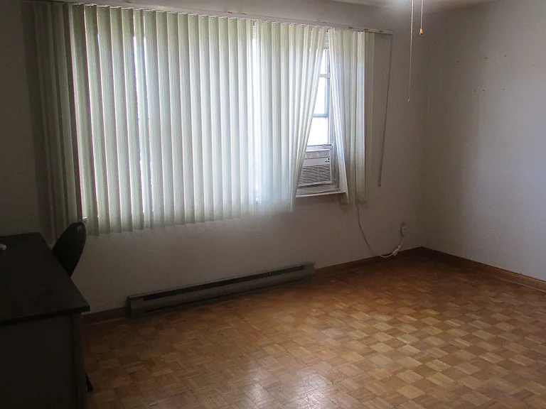 24A Roncesvalles Ave #3 — Photo 14