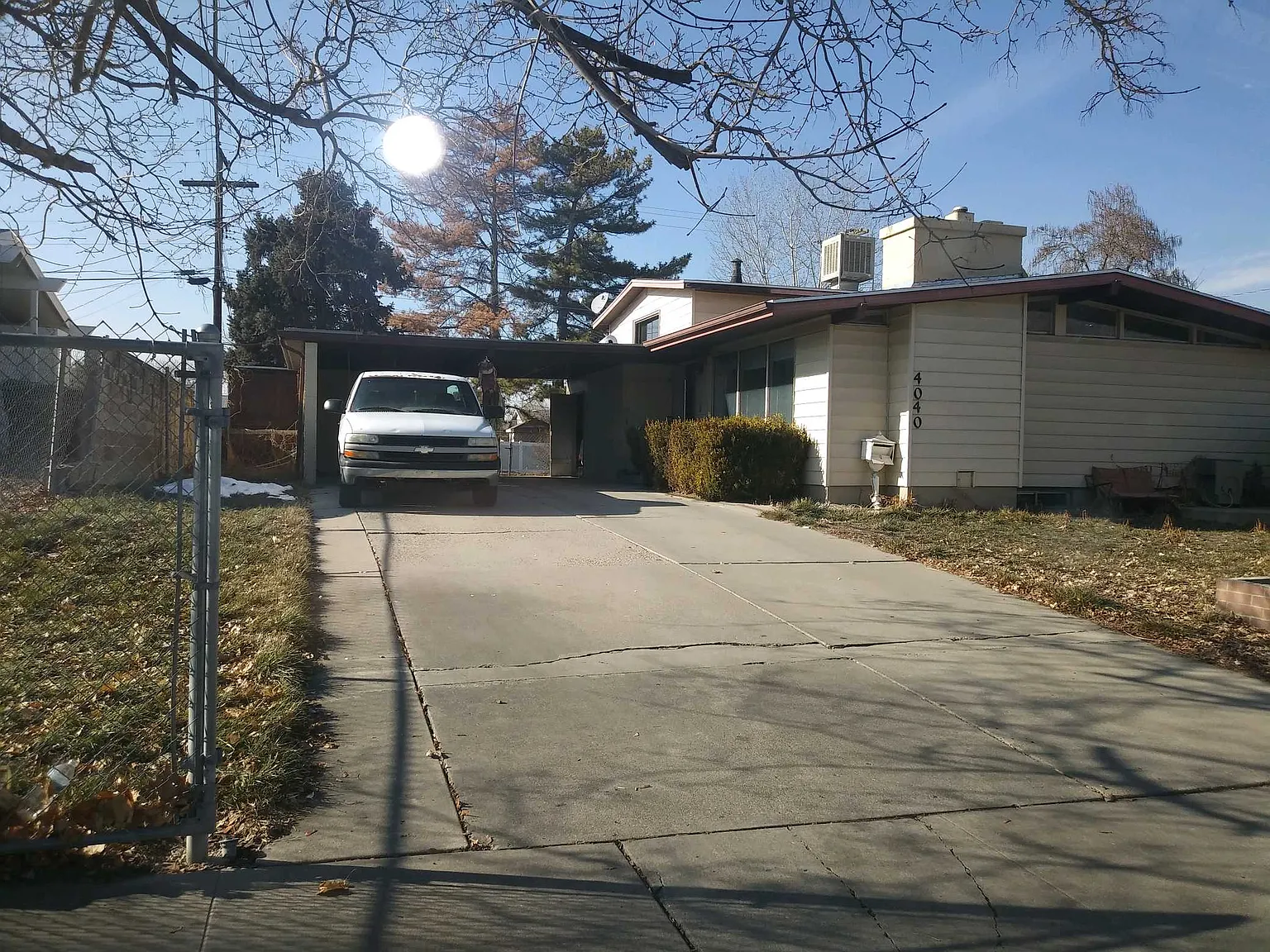 4 bed, 2100 sqft, $2,450 — Photo 1