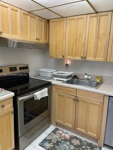 2100 Springdale Blvd APT 203, Palm Springs, FL, 33461
