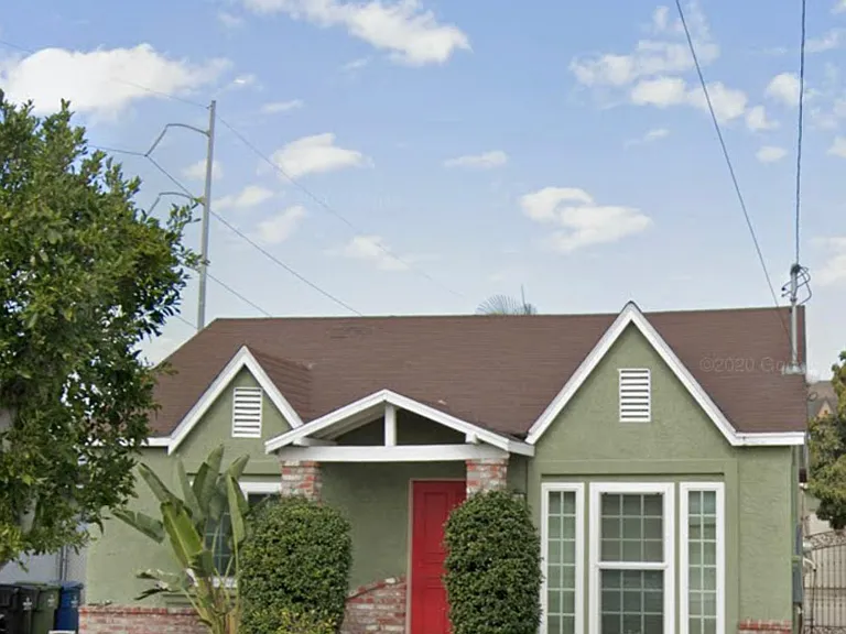 637 Nectarine St — Photo 1