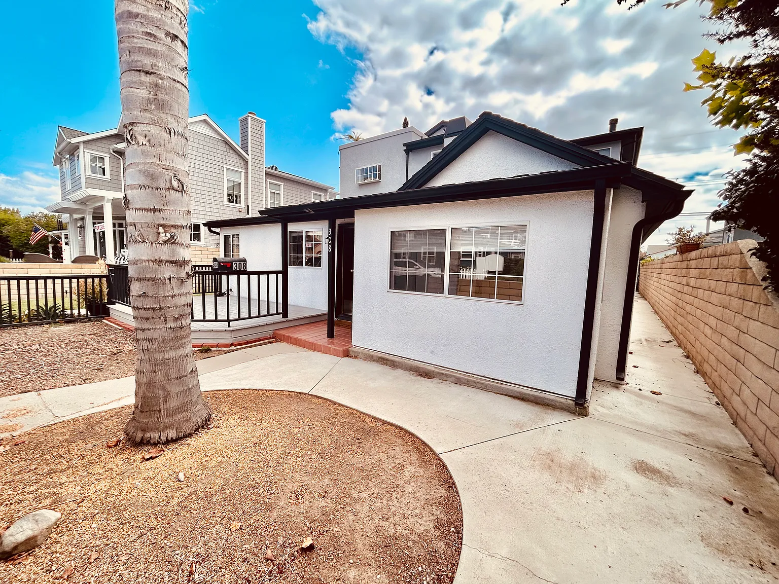 3 bed, 1400 sqft, $5,900 — Photo 2