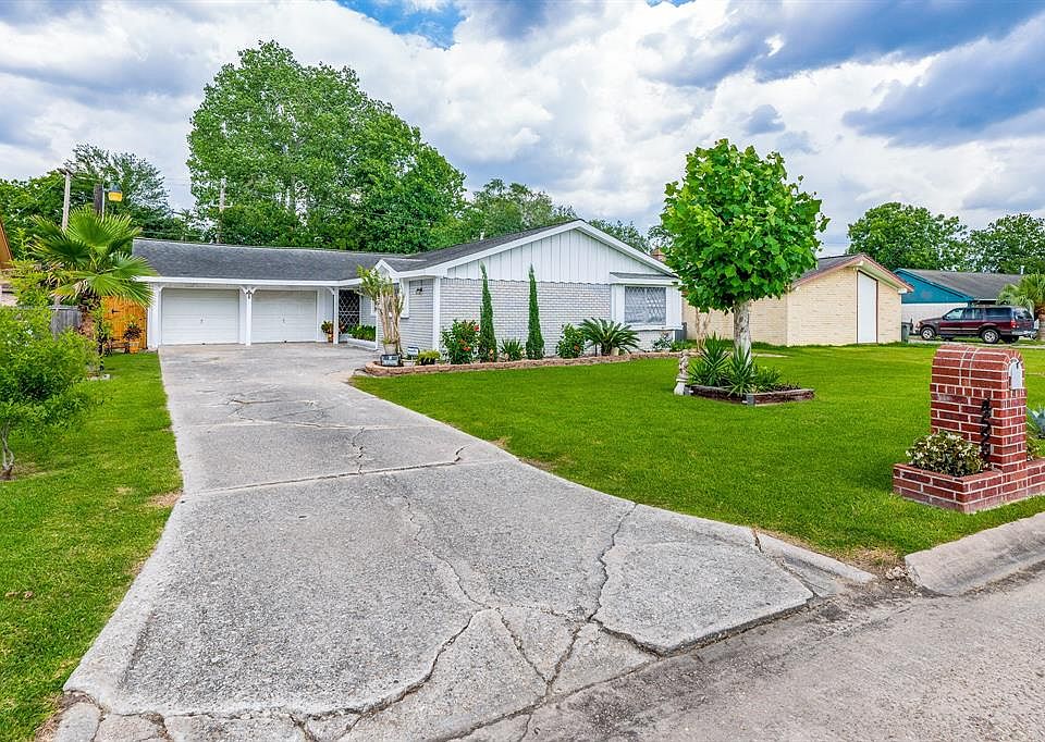 1st image of 4522 Sage Cir
