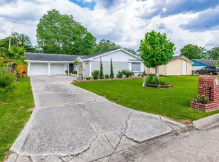 4522 Sage Cir, Baytown, TX 77521