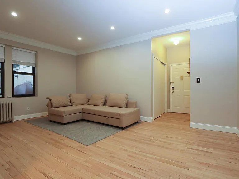 883 Boulevard E #1C — Photo 5