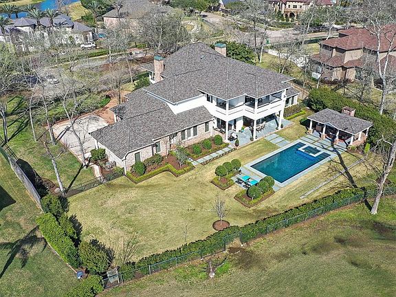 2nd image of 6 Waters Lake Blvd