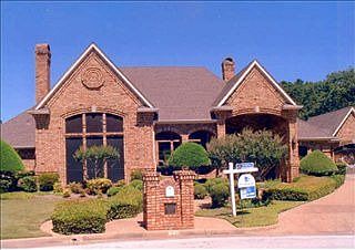 1st image of 6701 Blake Dr
