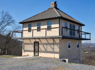 452 Cash Hollow Rd, Johnson City, TN 37601