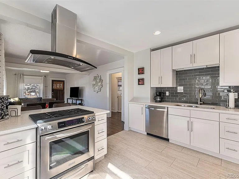 4456 Grant St — Photo 12