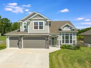 1925 N 153rd Ter, Basehor, KS 66007