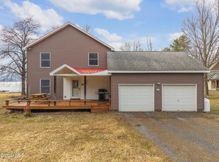 130 Van Allen Rd, Broadalbin, NY 12025