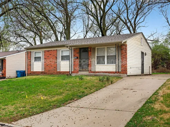 10216 Royal Dr, Saint Louis, MO 63136