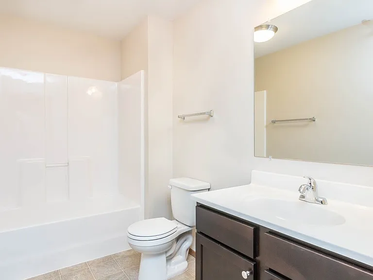 Dakota Pointe — Photo 34