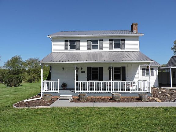 4th image of 21142 Diamond Dr