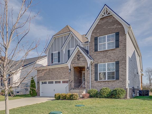 2nd image of 1239 Cotillion Dr