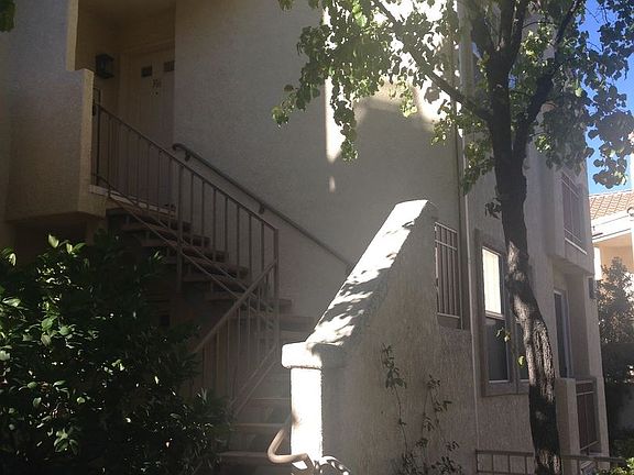 3rd image of 24149 Del Monte Dr Unit 316