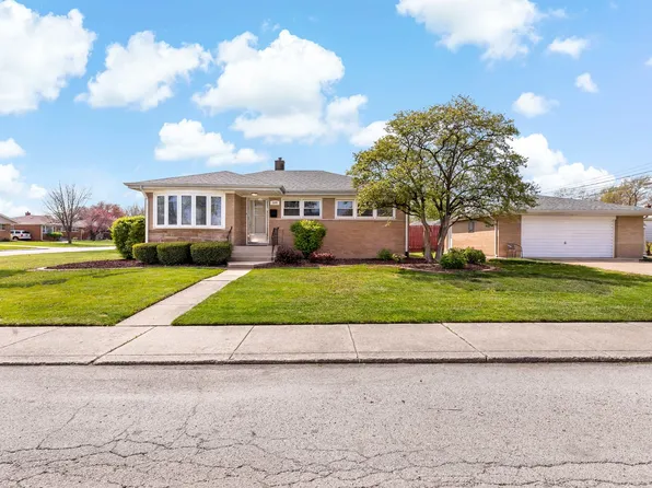 169 W 29th St, South Chicago Heights, IL 60411