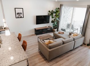 7486 W Evans Ln, Lakewood, CO 80227