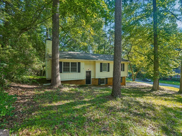 4496 Housworth Dr, Lithonia, GA 30038