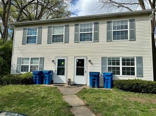 29 Marie Dr, Saint Charles, MO 63301