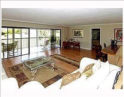 3rd image of 401 NW 127th Ave APT 8