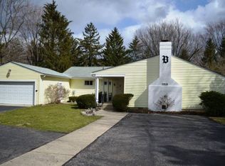 5916 Linworth Rd, Columbus, OH 43085