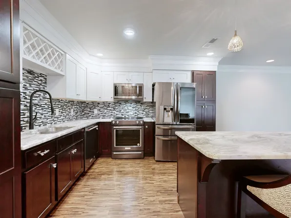 200 Sanders Ferry Rd APT 2205, Hendersonville, TN 37075